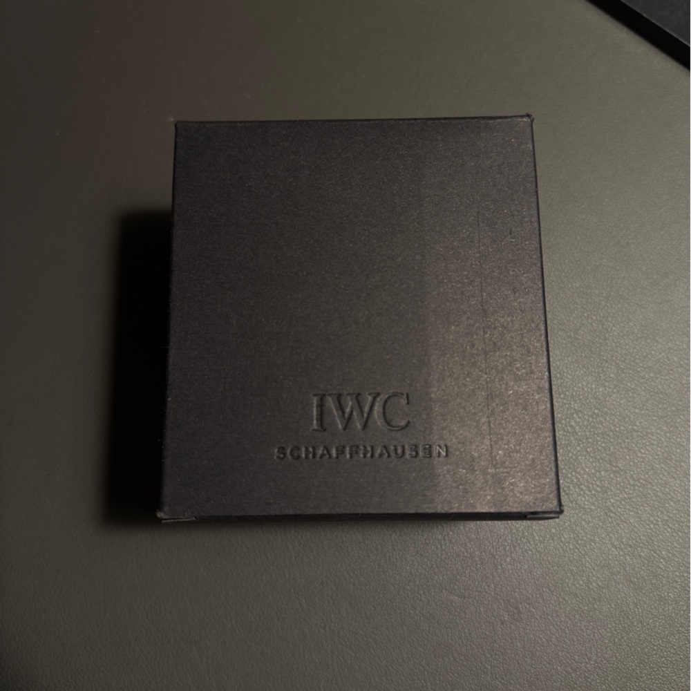 IWC Sophisticated Black Box
